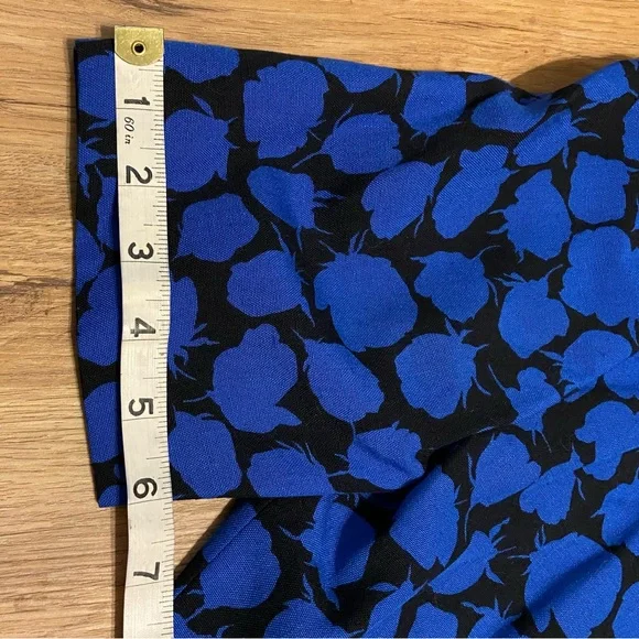 CHRISTIAN DIOR Vintage Jacket: excellent condition.Hidden seams & shoulder pads - Picture 11 of 13